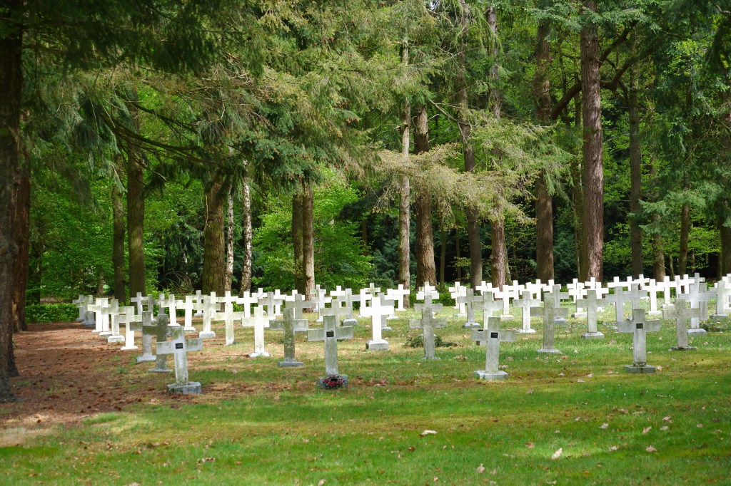 kolonie begraafplaats armoedebestrijding begraafplaats wandelen wandeling wandelroute wandelknooppunt België 