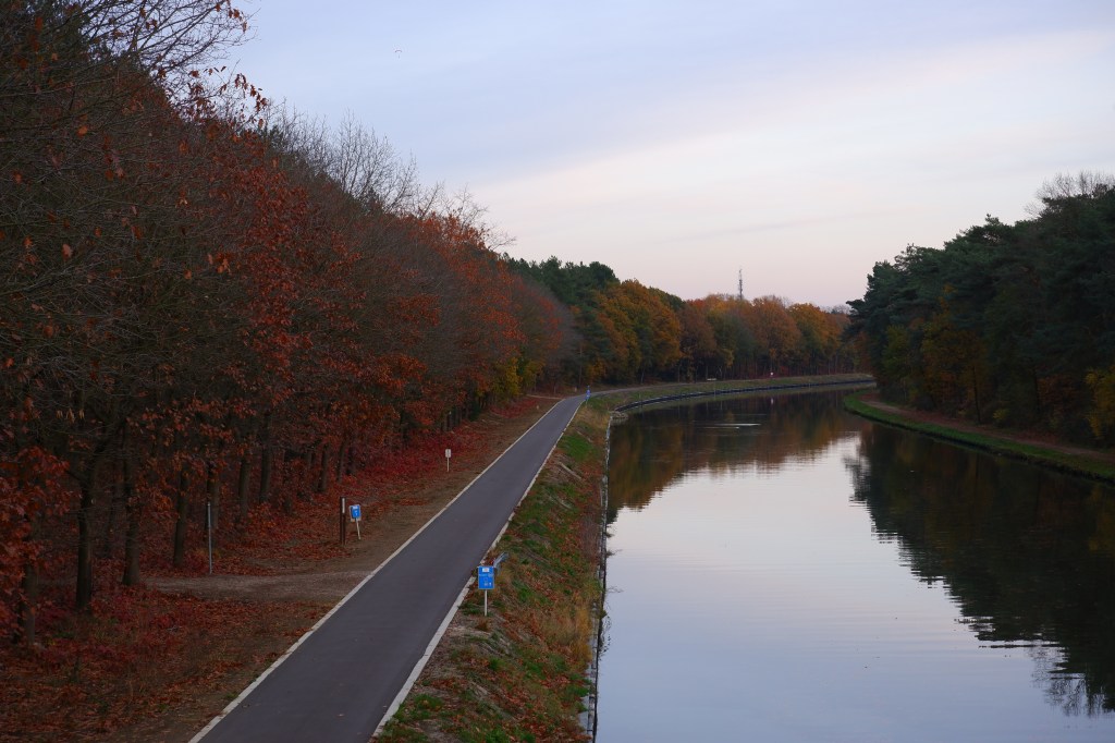 Lommelse Sahara Limburg vijvers natuurgebied wandelen wandelroute 