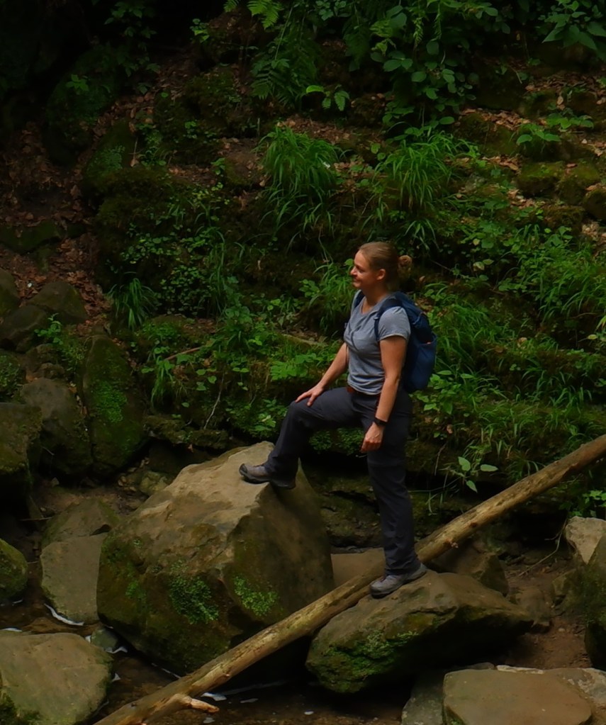 wandeluitrusting wandelbroek wandelen wandeling wandeltocht dagwandeling basisuitrusting North Face Review