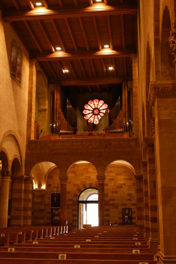 reisidee reistips daguitstap Echternach stadswandeling Luxemburg mullerthal Trail abdij kathedraal tourist infocenter